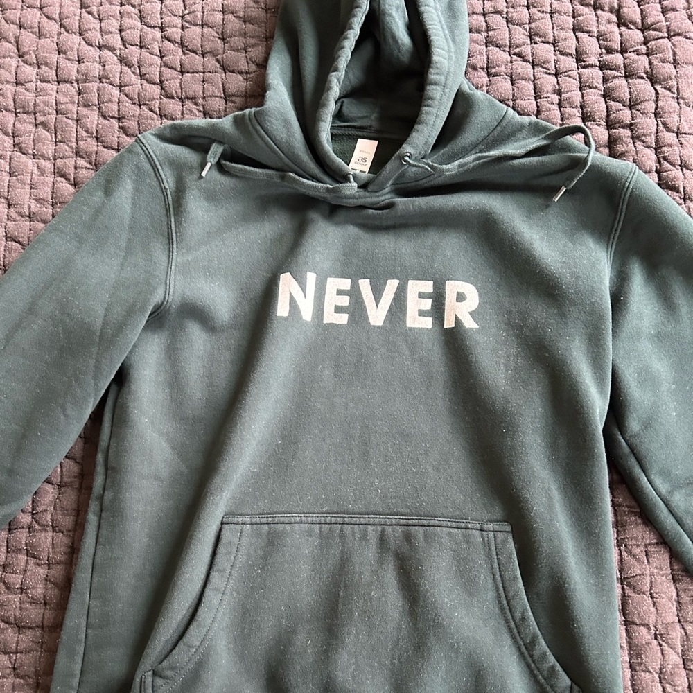 Green hoodie in medium weight fleece cotton